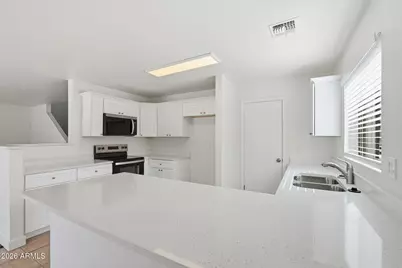 12374 W Heatherbrae Drive, Avondale, AZ 85392 - Photo 6