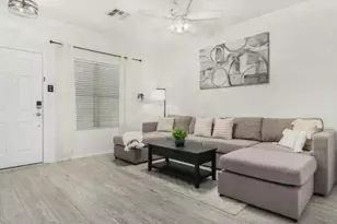 1886 E Don Carlos Ave, Tempe, AZ 85281 - Photo 2