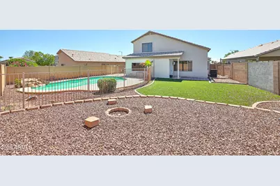 16176 W Statler Street, Surprise, AZ 85374 - Photo 2