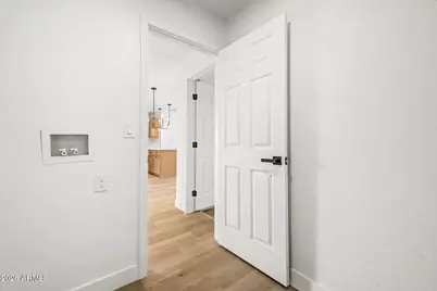 4837 W Highland Avenue, Phoenix, AZ 85031 - Photo 28