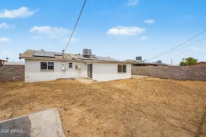 4837 W Highland Avenue, Phoenix, AZ 85031 - Photo 30