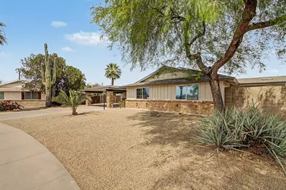 3346 E Cochise Drive, Phoenix, AZ 85028 - Photo 2