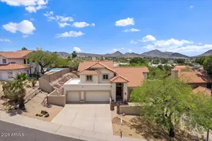 1221 E Claire Dr, Phoenix, AZ 85022 - Photo 2