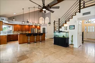 1221 E Claire Dr, Phoenix, AZ 85022 - Photo 10