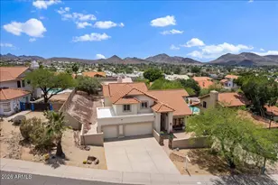 1221 E Claire Dr, Phoenix, AZ 85022 - Photo 46