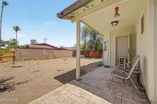 2324 W Poinsettia Dr, Phoenix, AZ 85029 - Photo 22