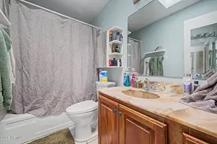 2324 W Poinsettia Dr, Phoenix, AZ 85029 - Photo 20