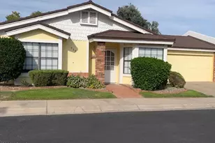 118 E Anderson Ave, Phoenix, AZ 85022 - Photo 1