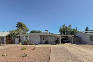 1221 E Highland Ave, Phoenix, AZ 85014 - Photo 2