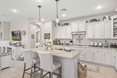 707 N 152nd Drive, Goodyear, AZ 85338 - Photo 8