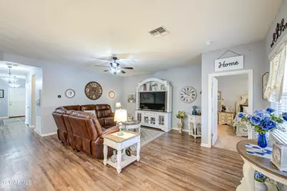 2810 E Omega Drive, San Tan Valley, AZ 85143 - Photo 10