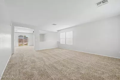 3131 W Apollo Road, Phoenix, AZ 85041 - Photo 4