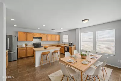 3131 W Apollo Road, Phoenix, AZ 85041 - Photo 12