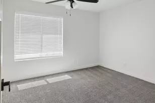 21914 N 74th Ln, Glendale, AZ 85310 - Photo 18