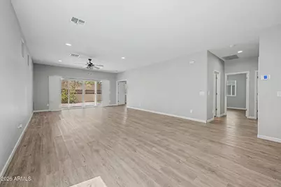533 W Harwell Road, Phoenix, AZ 85041 - Photo 6