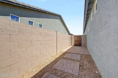 533 W Harwell Road, Phoenix, AZ 85041 - Photo 36