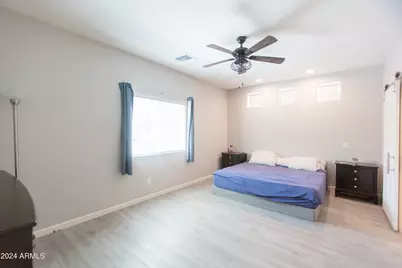 533 W Harwell Road, Phoenix, AZ 85041 - Photo 12