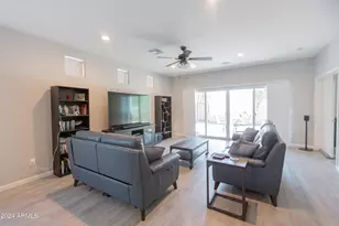 533 W Harwell Rd., Phoenix, AZ 85041 - Photo 6
