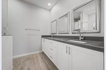 533 W Harwell Road, Phoenix, AZ 85041 - Photo 22