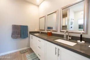 533 W Harwell Rd., Phoenix, AZ 85041 - Photo 14