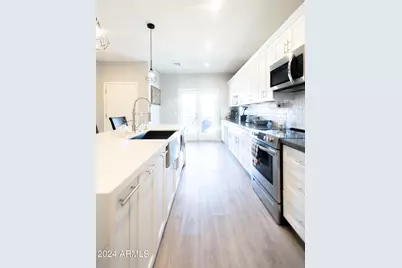 533 W Harwell Road, Phoenix, AZ 85041 - Photo 4