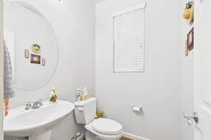2837 E Palmdale Ln, Gilbert, AZ 85298 - Photo 14
