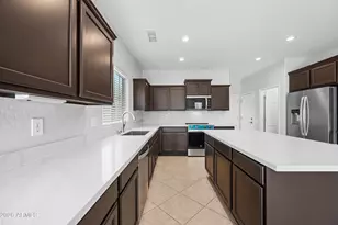 1948 W Davis Rd, Phoenix, AZ 85023 - Photo 18