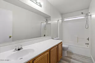 6242 W Wood St, Phoenix, AZ 85043 - Photo 18