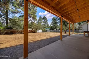1982 Christmas Pine Dr, Overgaard, AZ 85933 - Photo 22