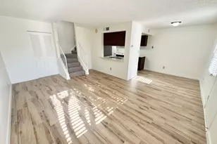 8029 N 32nd Ln, Phoenix, AZ 85051 - Photo 2