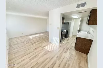 8029 N 32nd Lane, Phoenix, AZ 85051 - Photo 12