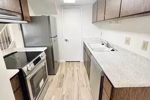 8029 N 32nd Ln, Phoenix, AZ 85051 - Photo 14