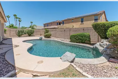 17856 W Watson Lane, Surprise, AZ 85388 - Photo 24