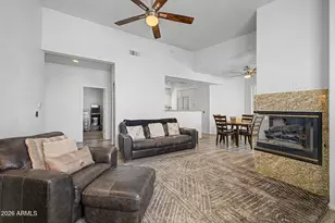 2929 W Yorkshire Dr, Phoenix, AZ 85027 - Photo 4