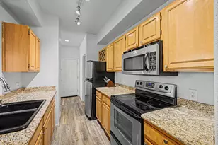2929 W Yorkshire Dr, Phoenix, AZ 85027 - Photo 10