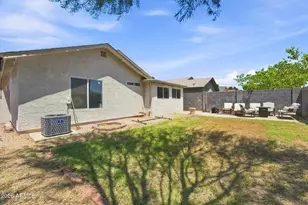 8521 E Clovis Ave, Mesa, AZ 85208 - Photo 24