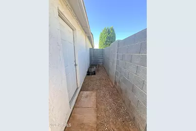 8521 E Clovis Avenue, Mesa, AZ 85208 - Photo 28