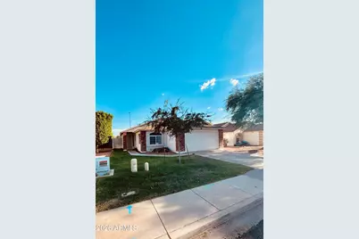8521 E Clovis Avenue, Mesa, AZ 85208 - Photo 2
