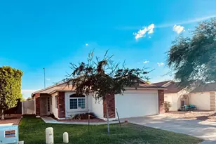 8521 E Clovis Ave, Mesa, AZ 85208 - Photo 2