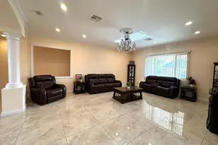 6830 N 14th St, Phoenix, AZ 85014 - Photo 6