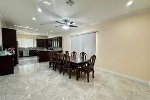 6830 N 14th St, Phoenix, AZ 85014 - Photo 4