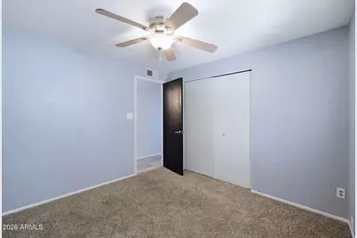 3217 W Banff Lane, Phoenix, AZ 85053 - Photo 16