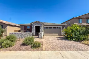 11017 W Hadley St, Avondale, AZ 85323 - Photo 2