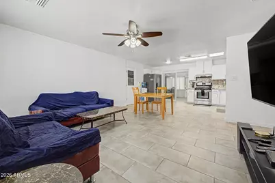 11025 W Cherry Hills Drive W, Sun City, AZ 85351 - Photo 2