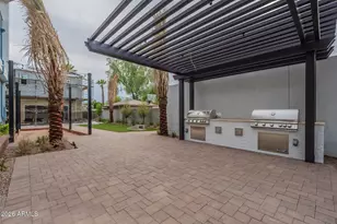 117 W Willo Ct, Phoenix, AZ 85003 - Photo 40