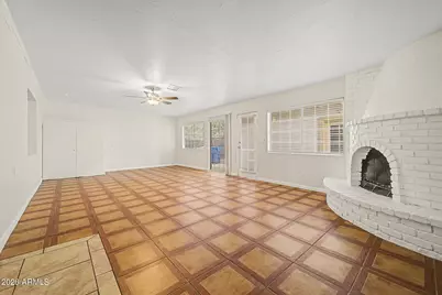 6620 N 60th Avenue, Glendale, AZ 85301 - Photo 8