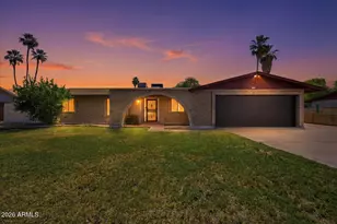 703 N Forest, Mesa, AZ 85203 - Photo 2