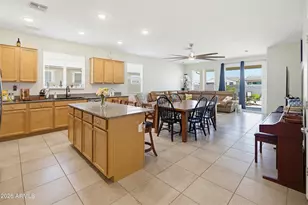 25152 N 135th Ave, Peoria, AZ 85383 - Photo 4