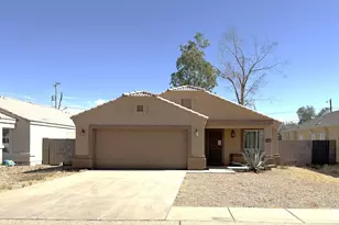 537 W Saguaro St, Casa Grande, AZ 85122 - Photo 1