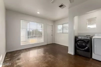 365 E Weldon Avenue #MH, Phoenix, AZ 85012 - Photo 10